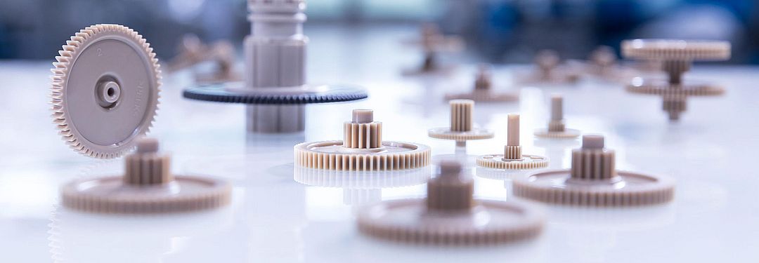 Gear wheels / drives